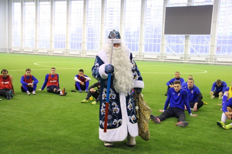 Сосновский Дед Мороз посетил тренировку "Тамбова"!